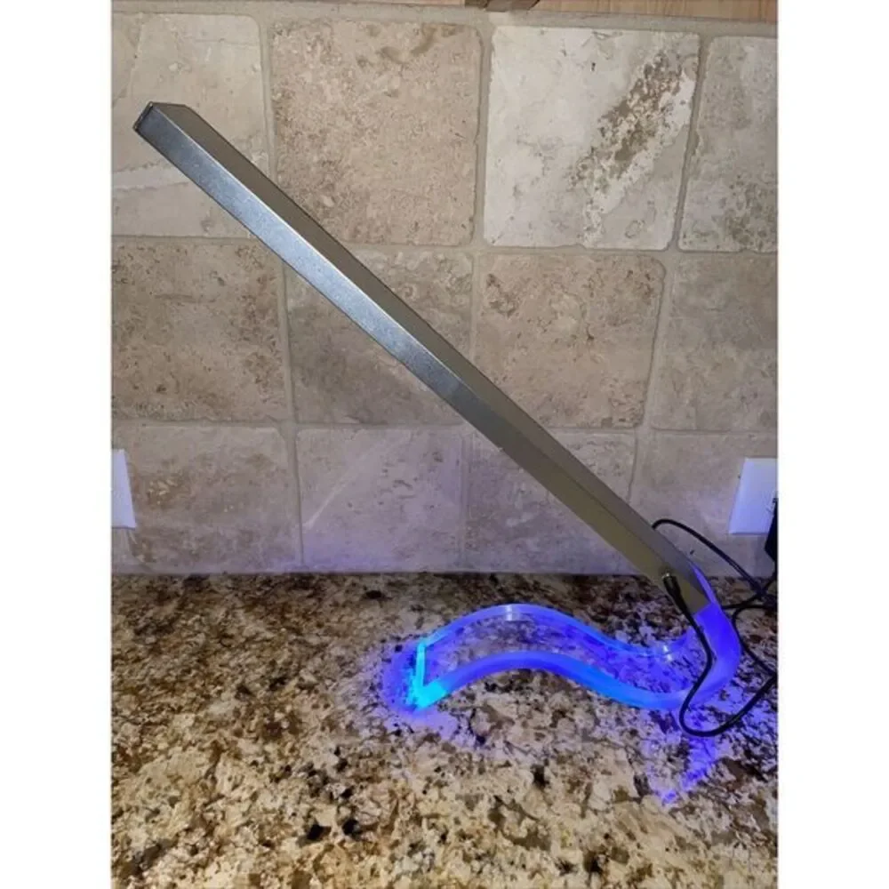ET2 Lighting Modern Abstract Table Lamp‎ Night Light L Shape
